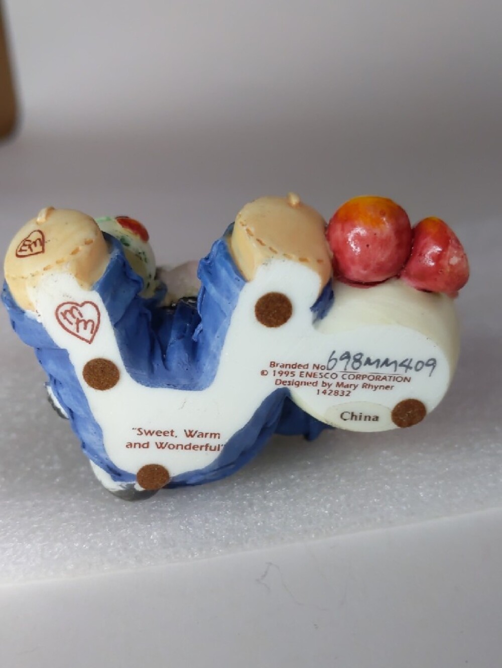 Enesco Mary's Moo Moos 'Sweet, Warm and Wonderful' Figurine - Picture 6 of 8